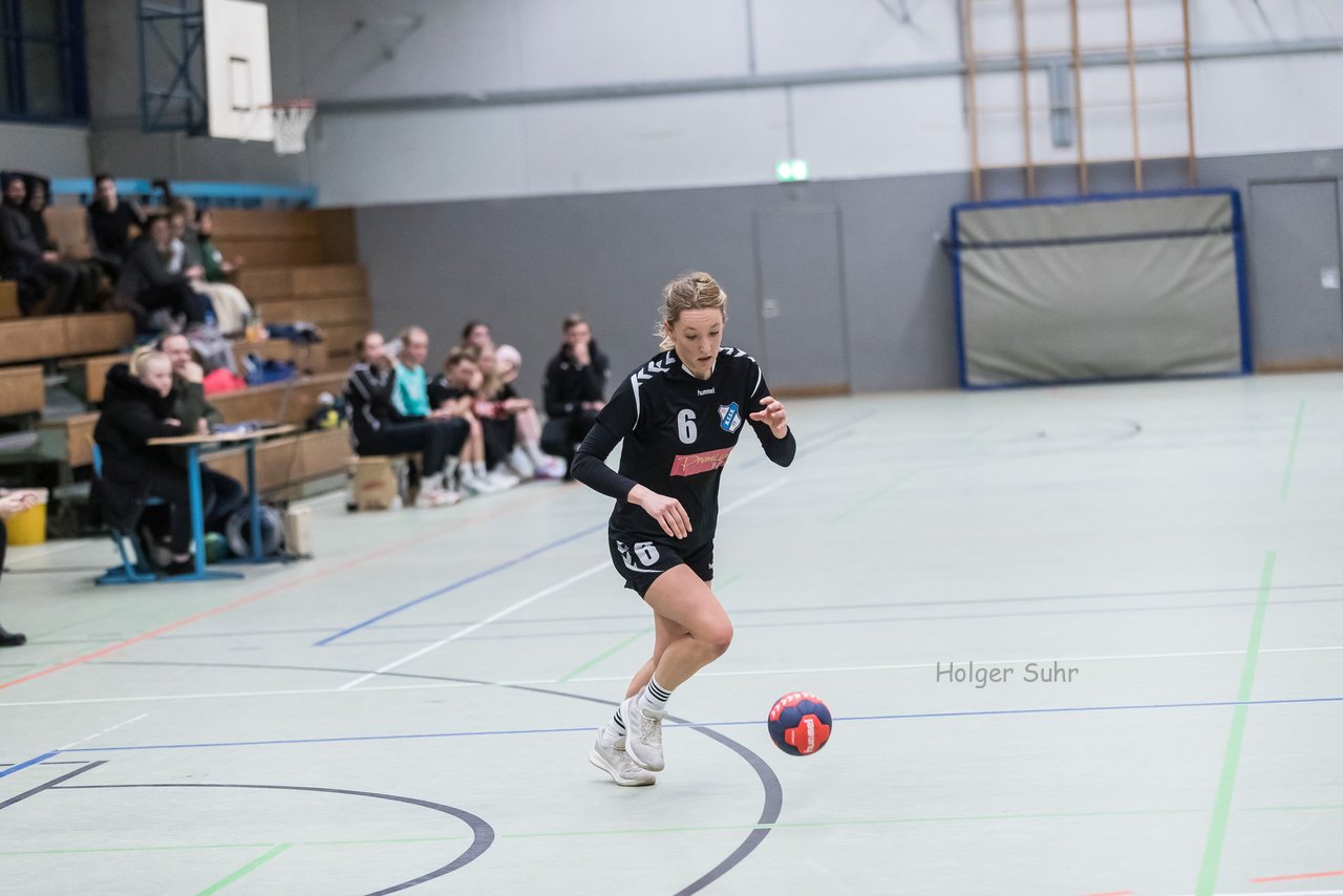 Bild 229 - Frauen ETV 3 - NieWa 3 : Ergebnis: 25:20